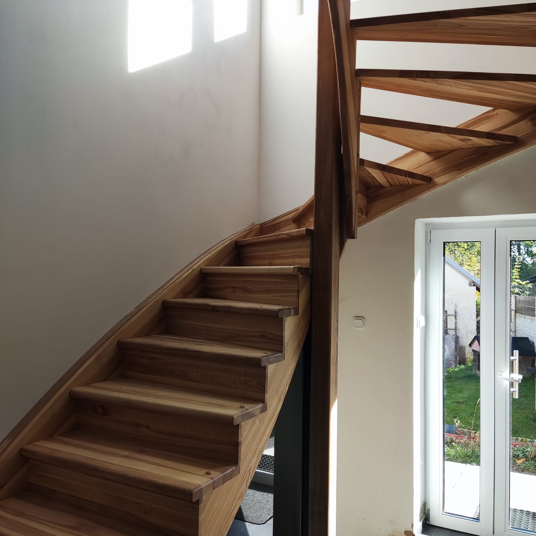 Dřevěné schodiště